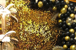 Фотозона из пайеток