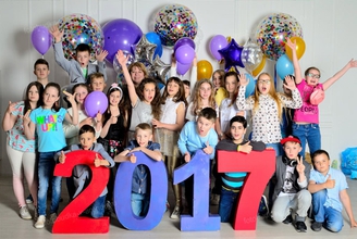 Фотозона для выпускного 4 класса