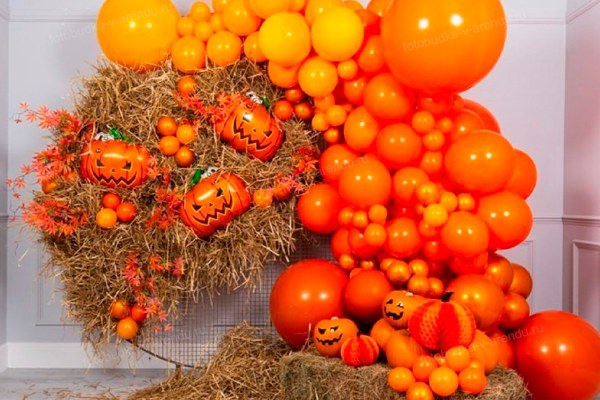 Фотозона Хэллоуин из шаров