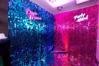 Фотозона из пайеток