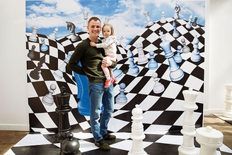 Фотозона «Гигантские шахматы»